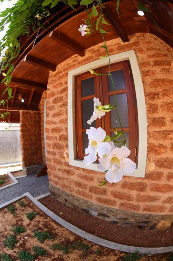 Sky View Cabin Unawatuna Luaran gambar