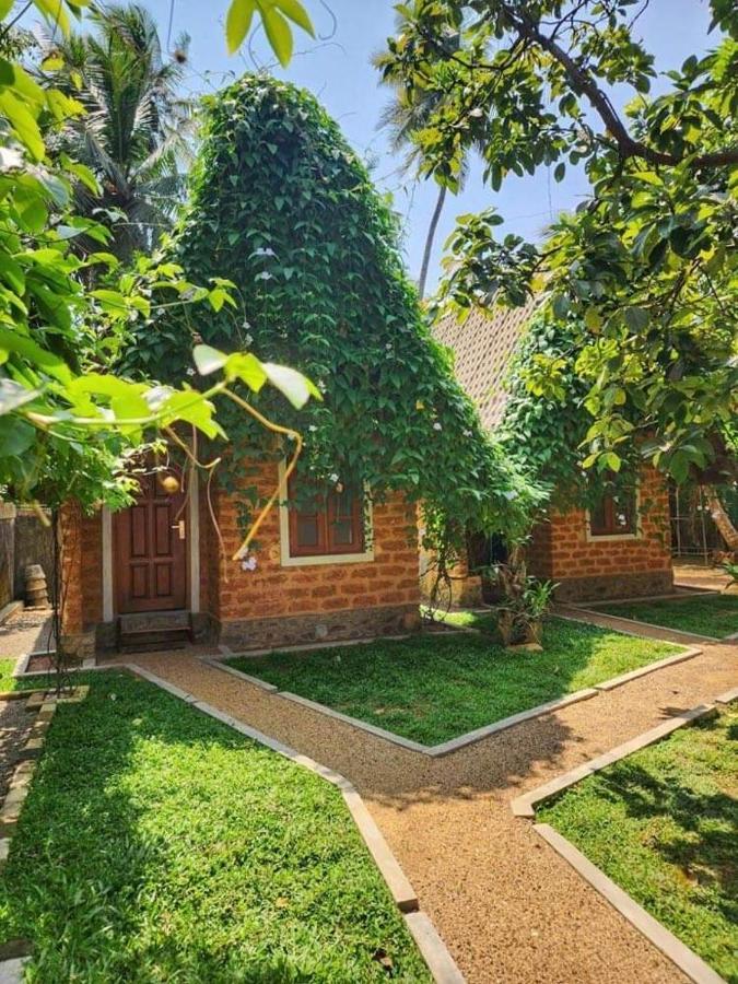 Sky View Cabin Unawatuna Luaran gambar