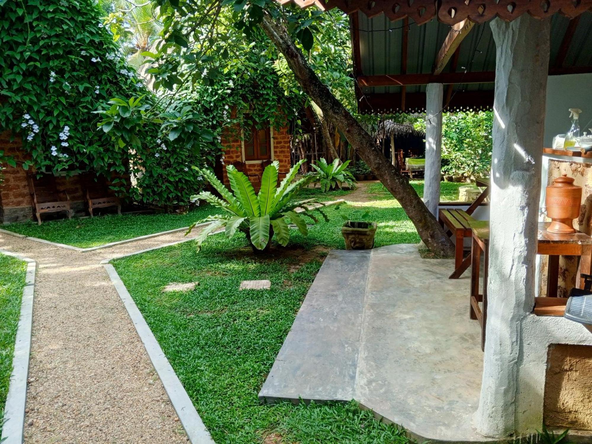 Sky View Cabin Unawatuna Luaran gambar